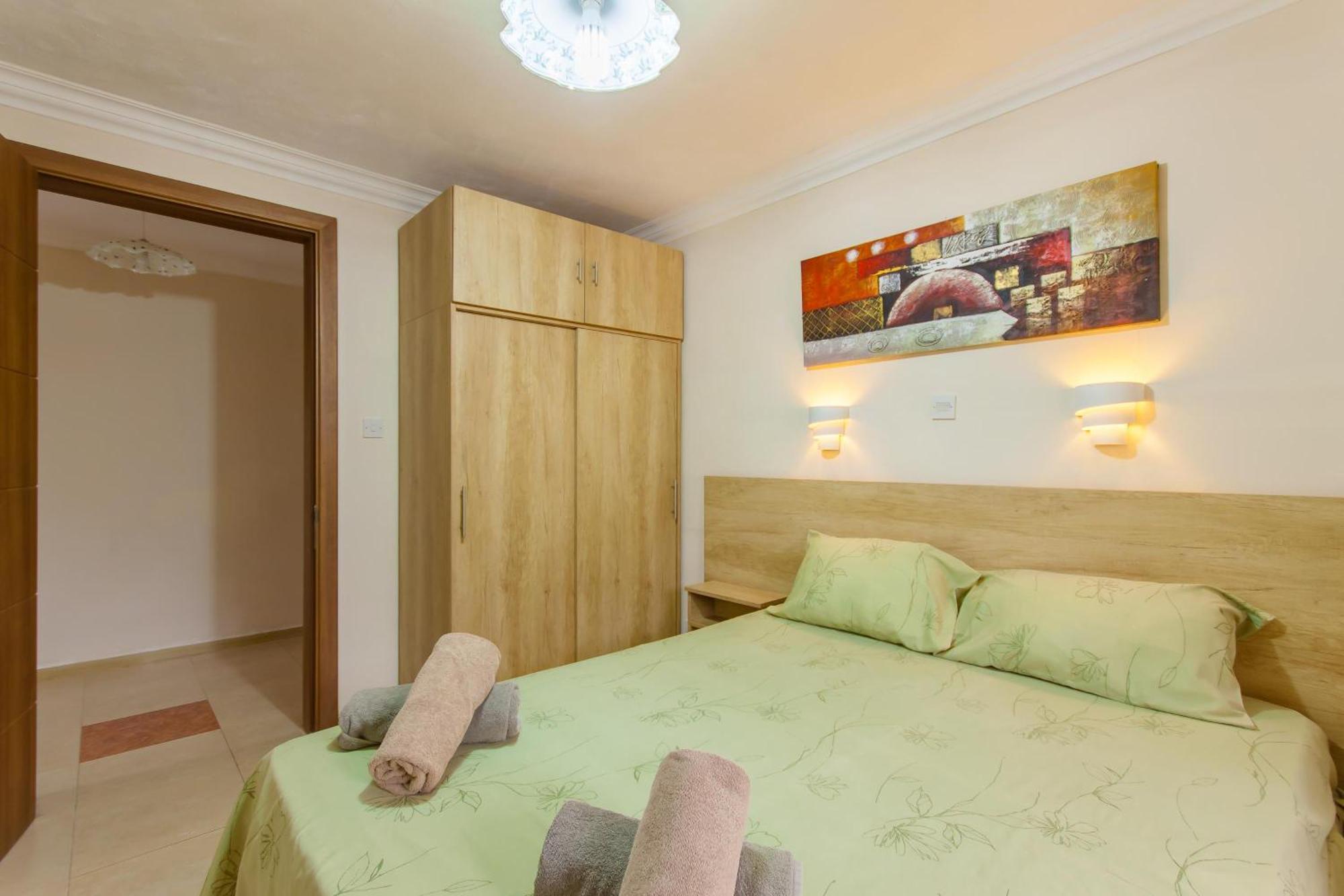 Villa & Pool Apartments In Mellieha Bay Ngoại thất bức ảnh